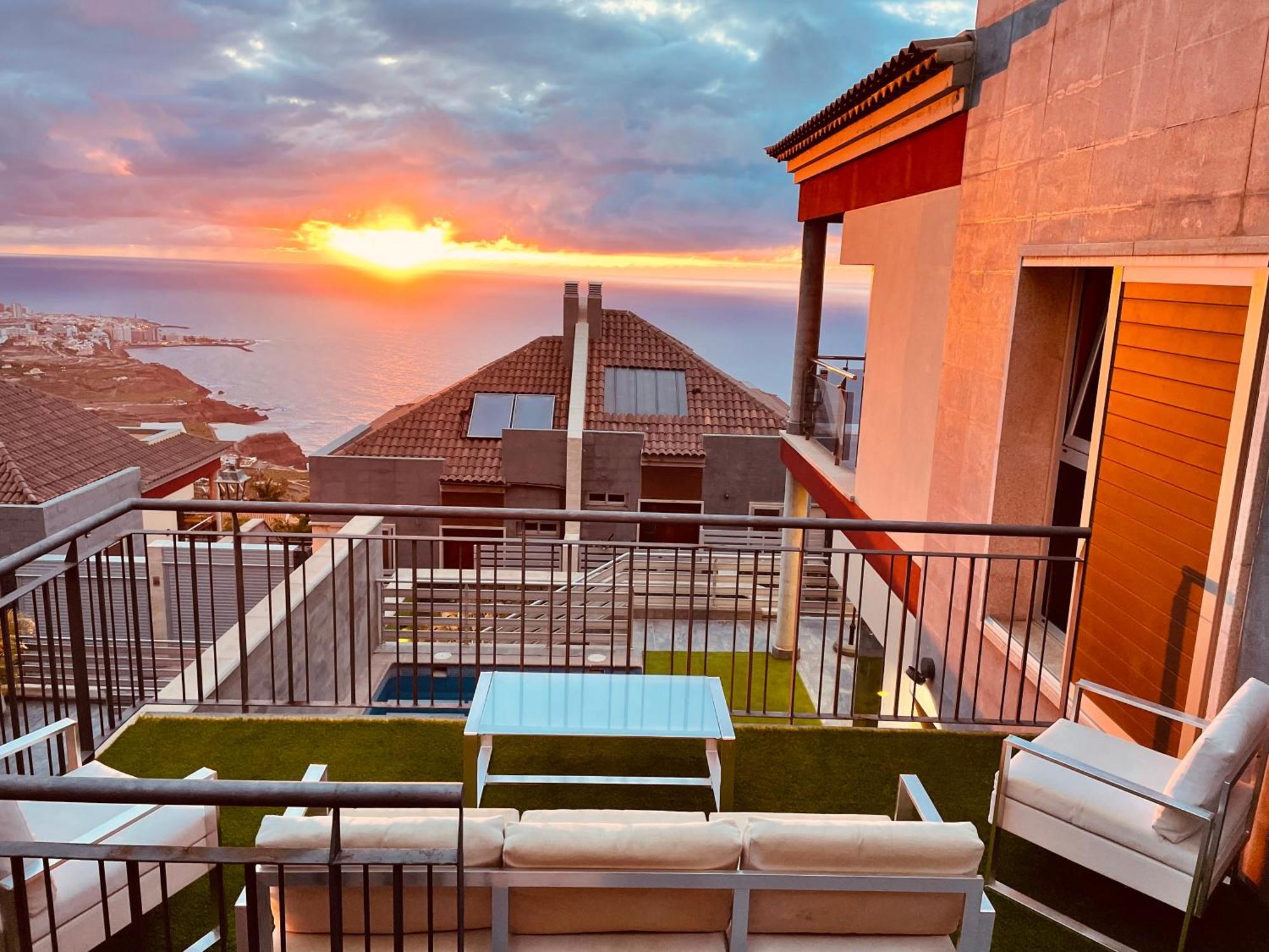 סנטה אורסולה Villa Entera - Incredible Price Luxury Villa Puerto De La Cruz מראה חיצוני תמונה